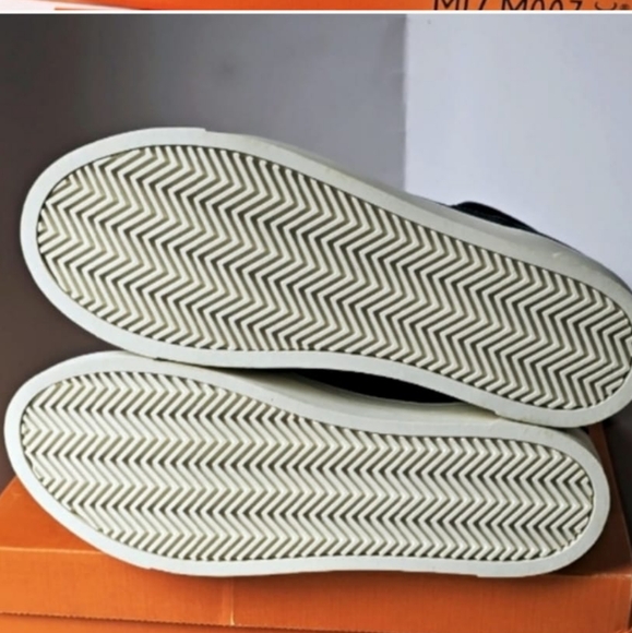 Miz Mooz Alpyne Sneakers Women's size 8.5 Slate Gray, blue Leather NWB Mid/Hi.- - Picture 12 of 13